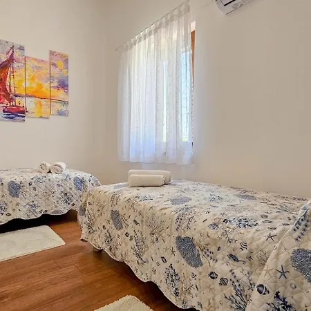 Marlene Bužinija